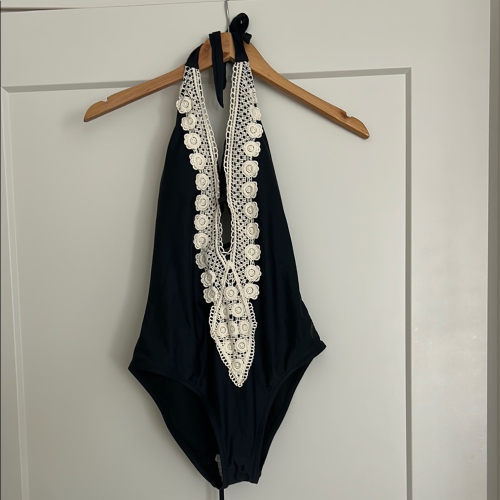 KONA SOL BLACK COMBO ONE PIECE SWIMSUIT SWIMWEAR SIZE M NWOT